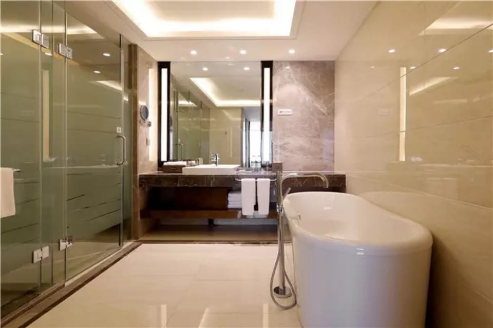 Li Cai Tian Qi Hotel Xianyang Hotel in Xian
