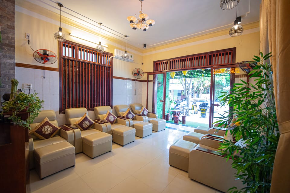 Hot stone massages, Swedish massages, Thai massages, sports massages