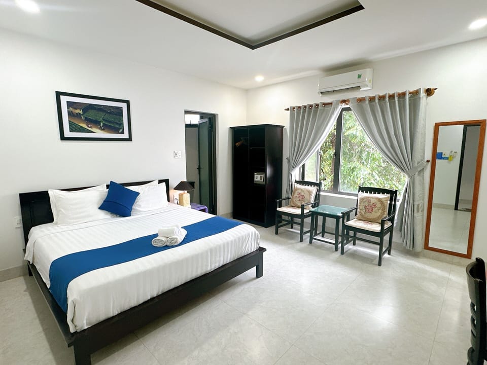 Superior Double Room | Premium bedding, pillowtop beds, minibar, in-room safe