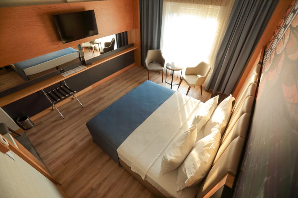 Standard Double Room | Minibar, soundproofing, free WiFi, bed sheets