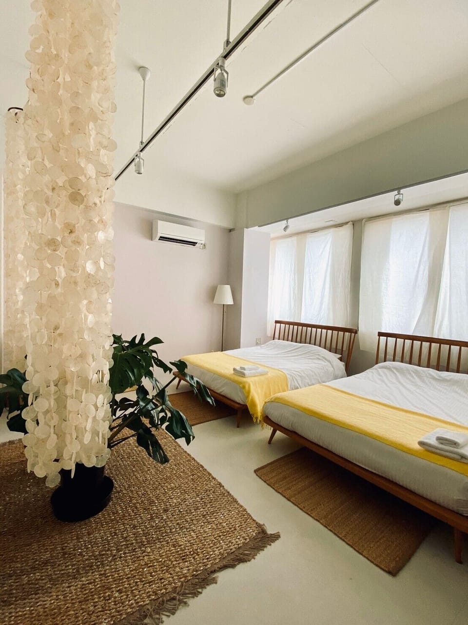 Quadruple Room (JO-TO) | WiFi (free), bed sheets