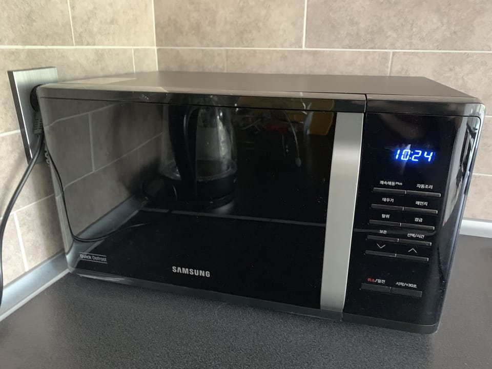 Microwave