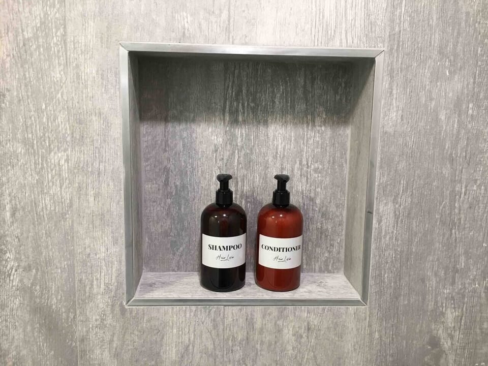 Bathroom amenities