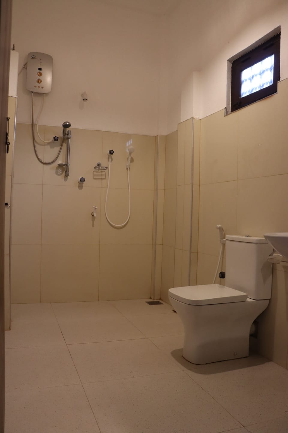 Surf & Relax Inn Arugambay Bed and Breakfast in Sri Lanka
