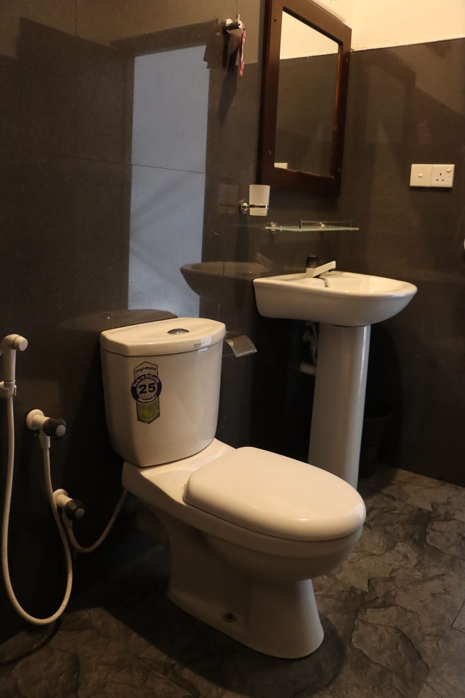 Superior Double Room, 1 Bedroom, Garden View | Bathroom | Shower, free toiletries, bathrobes, slippers