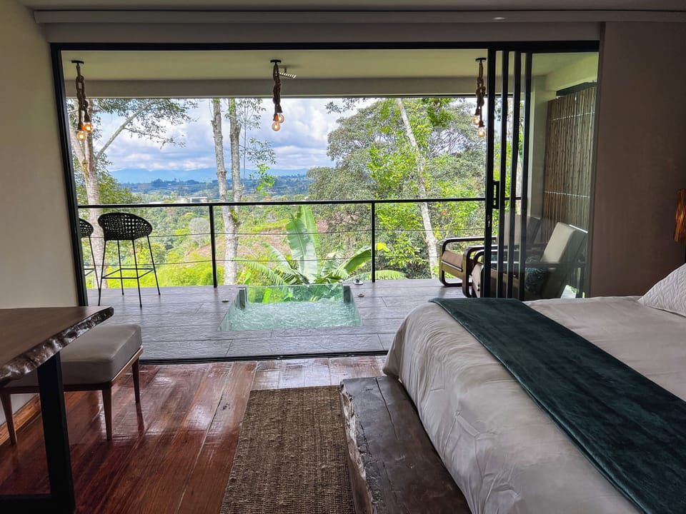Luxury Room | Private spa tub