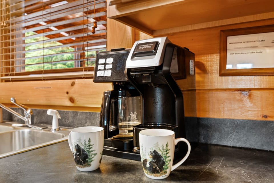 Keurig/Traditional Coffee Maker