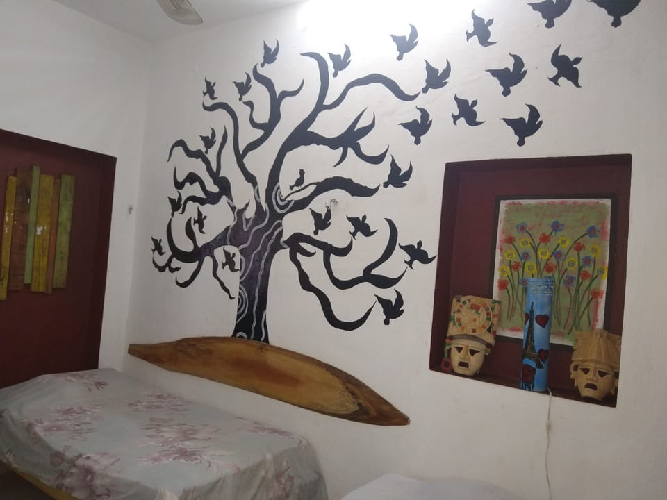 Free WiFi, bed sheets