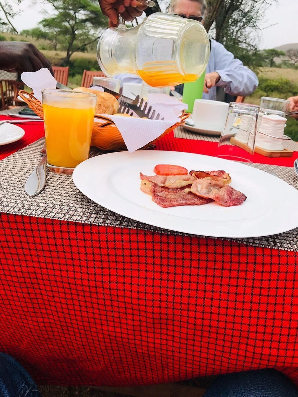Free daily English breakfast