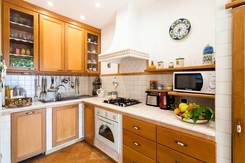 House | Private kitchen | Fridge, oven, stovetop, dishwasher