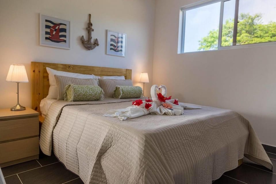 House (3 Bedrooms) | 3 bedrooms, iron/ironing board, bed sheets