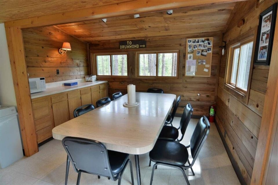 Dining Area is ready for that round of cards or a great meal.