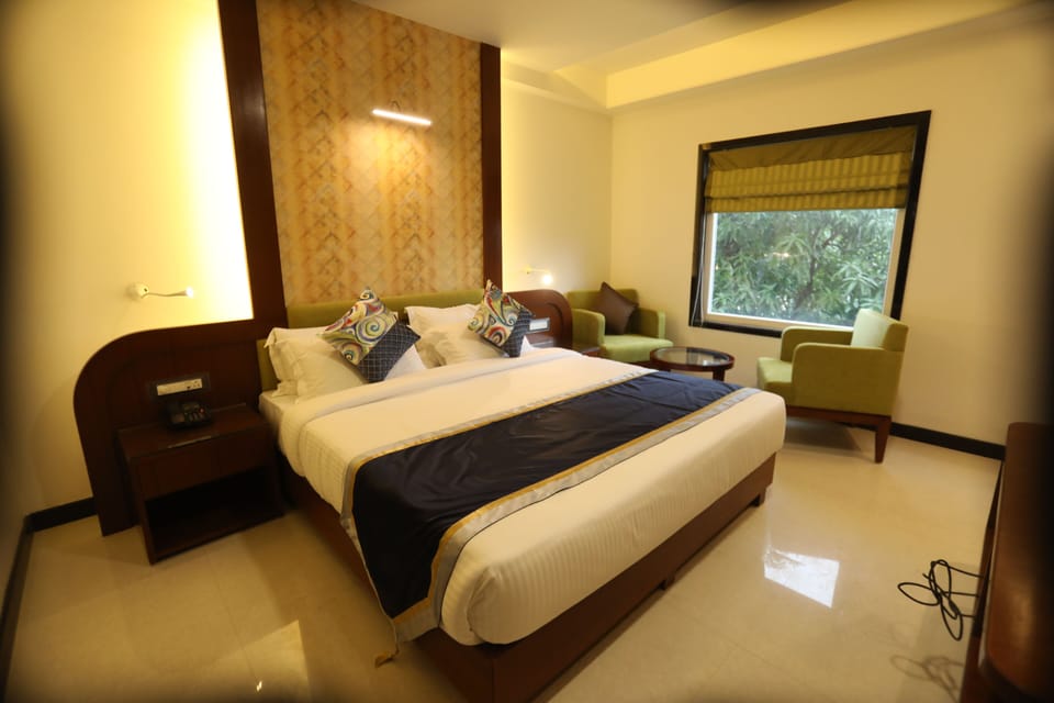 Egyptian cotton sheets, premium bedding, down comforters
