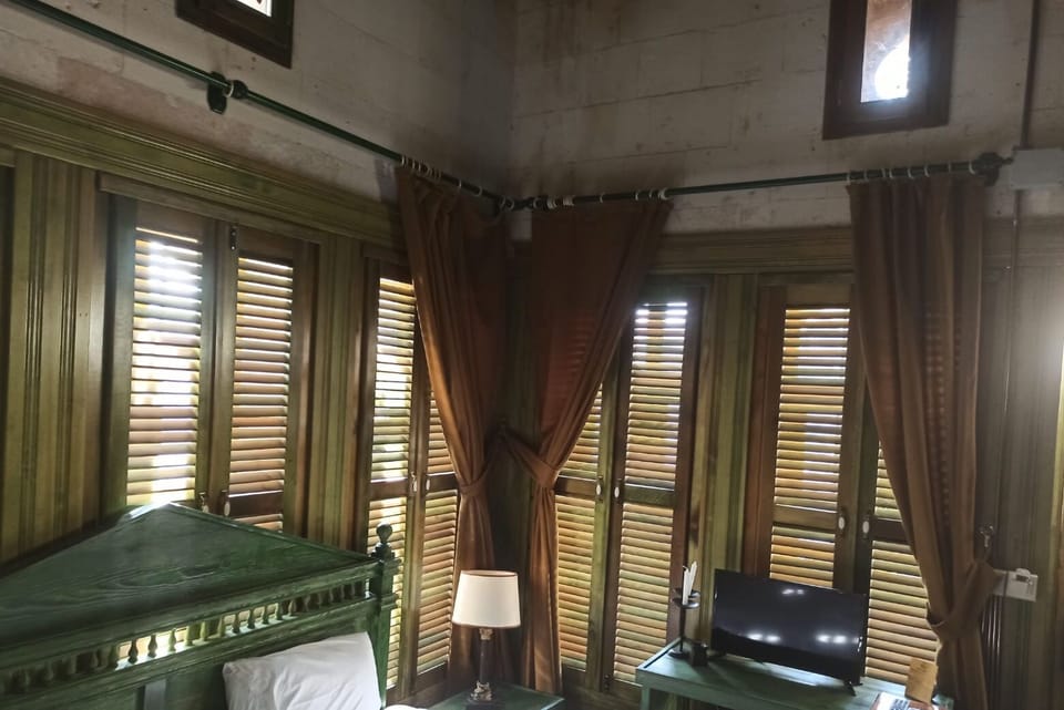 Standard Room | Free minibar items, laptop workspace, blackout drapes, soundproofing