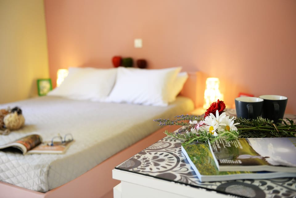 Family Bungalow, 1 Bedroom, Sea View, Sea Facing | 1 bedroom, down comforters, individually furnished, desk
