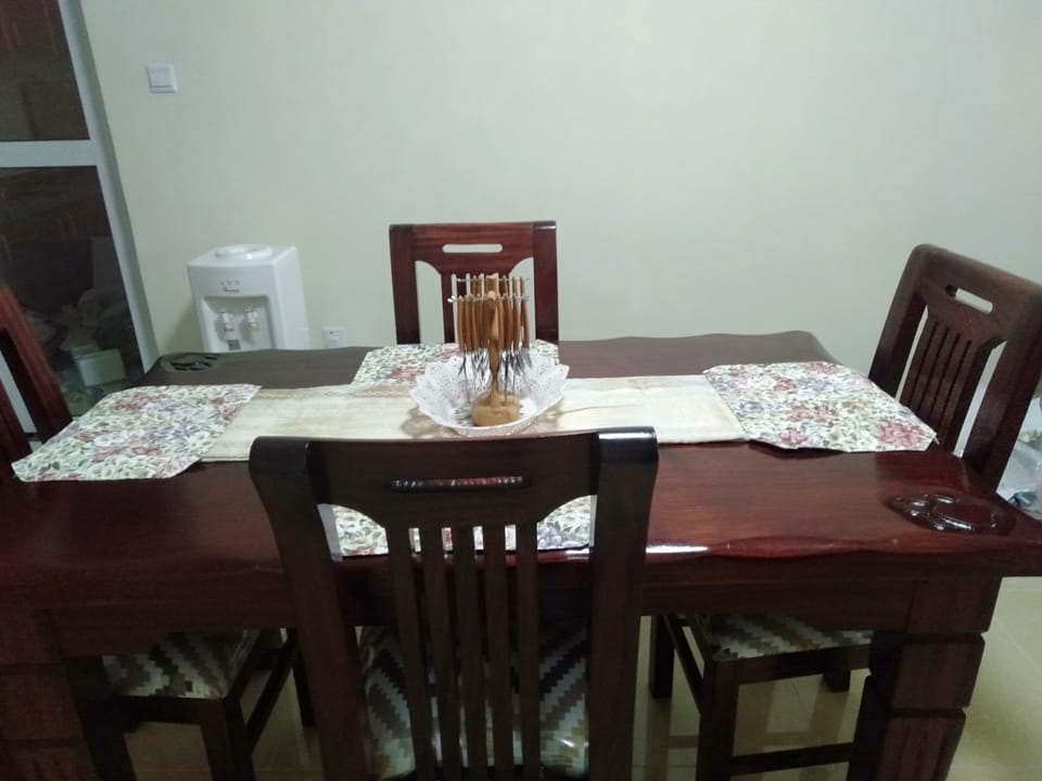 Comfort Apartment | Living area | Flat-screen TV