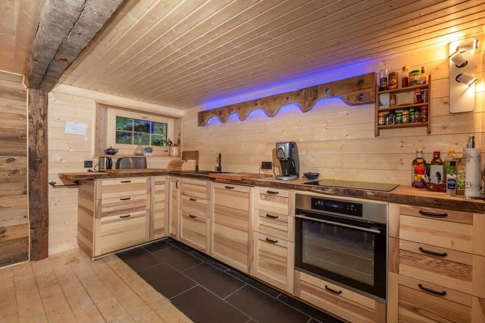 full equipped kitchen