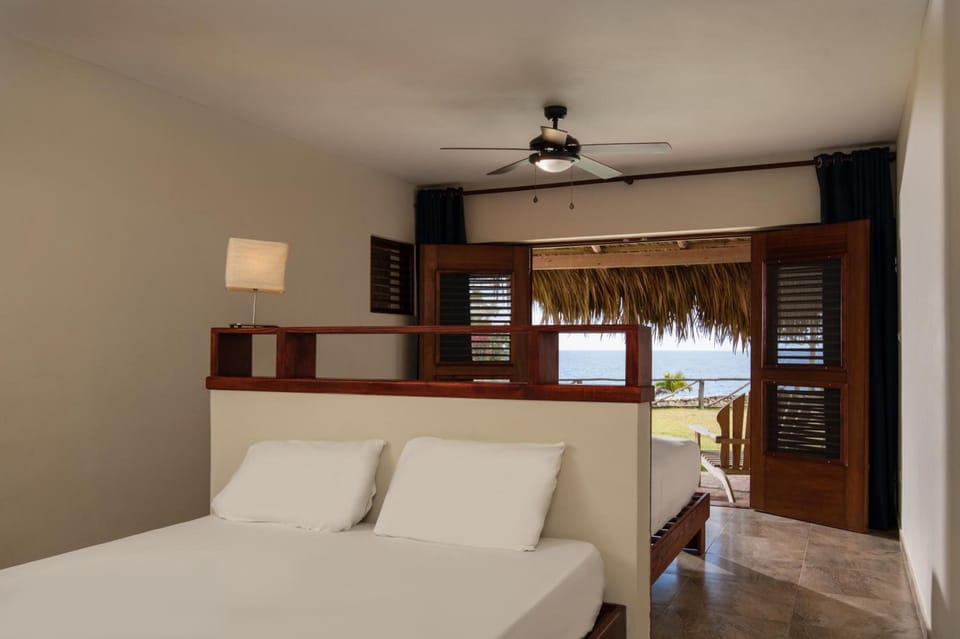 In-room safe, individually decorated, individually furnished, desk