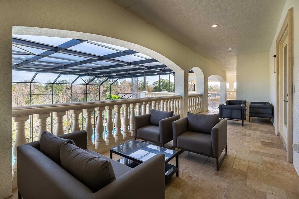 Private Pool & Patio