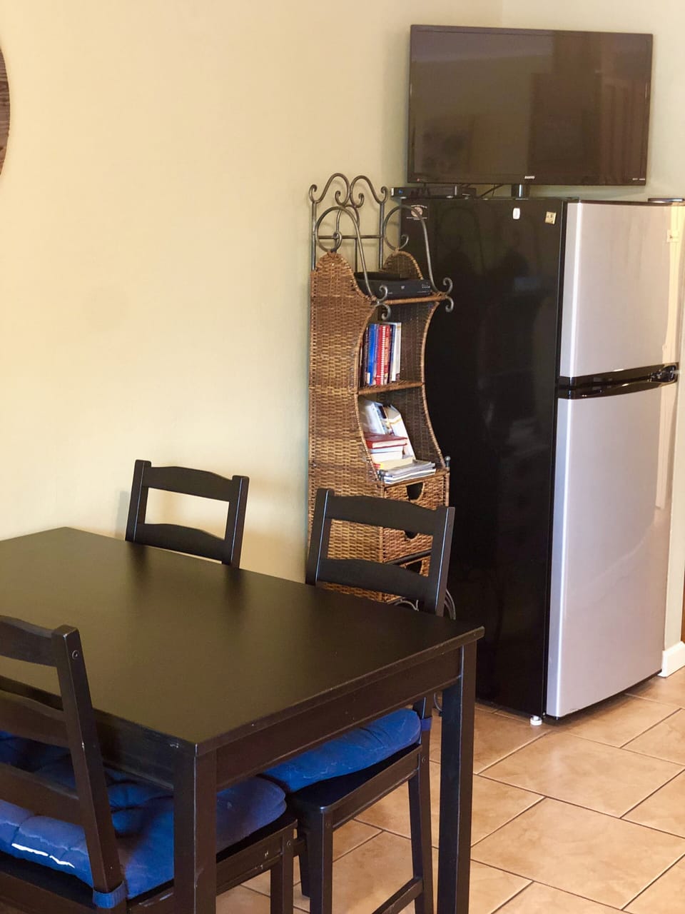 Enjoy Your Meals In Comfort