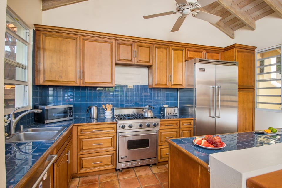 Ocean views and cool breezes while cooking in style!