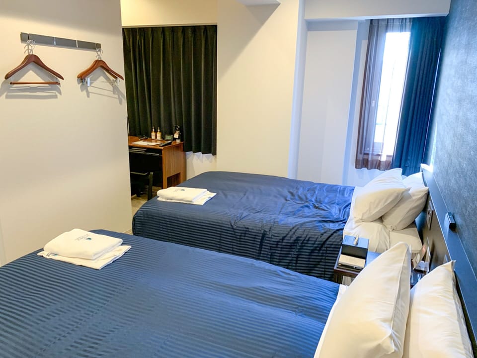 Desk, blackout drapes, iron/ironing board, free WiFi