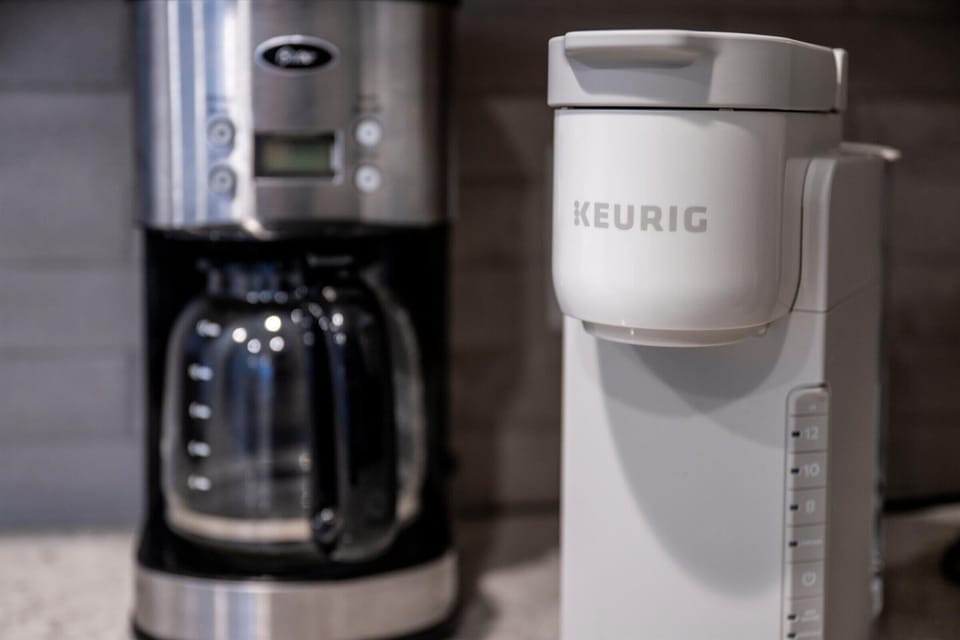 Drip or Keurig—your morning brew, your way.