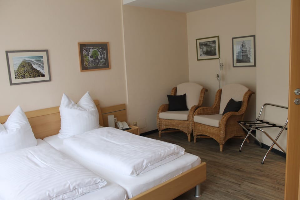 Double Room | Individually decorated, individually furnished, desk, laptop workspace
