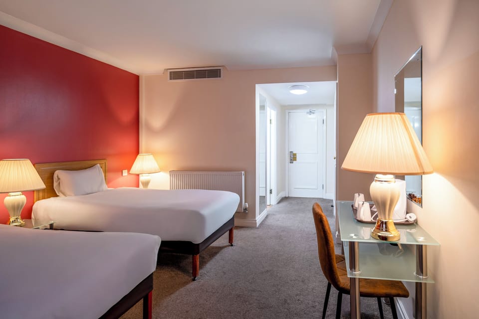 Twin Room | In-room safe, desk, iron/ironing board, free WiFi