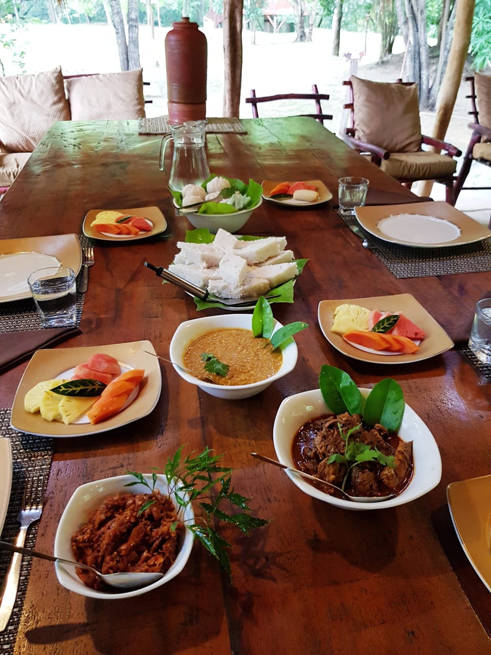 Outdoor dining