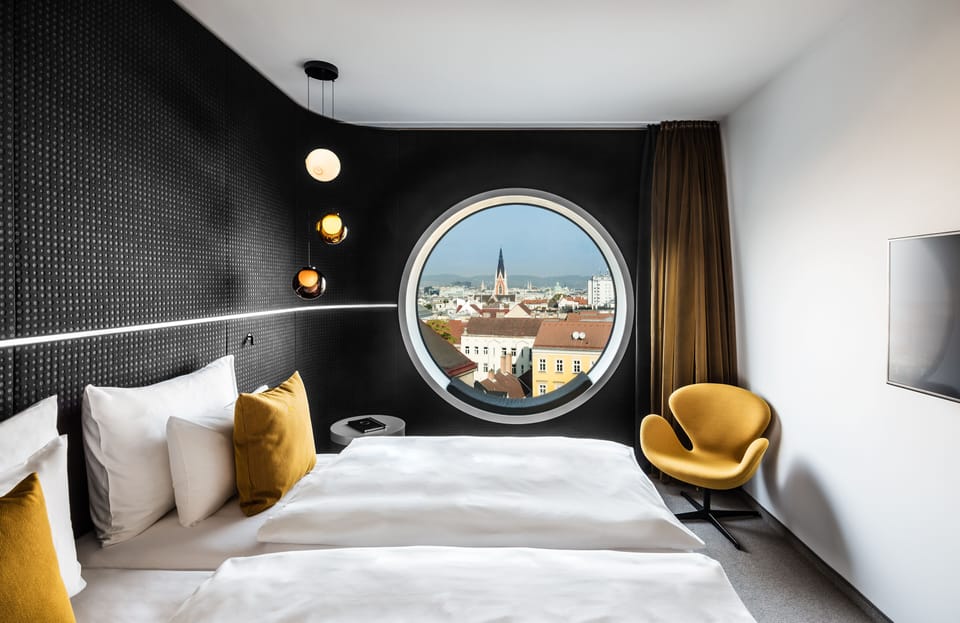 Standard Room, City View | In-room safe, desk, soundproofing, iron/ironing board
