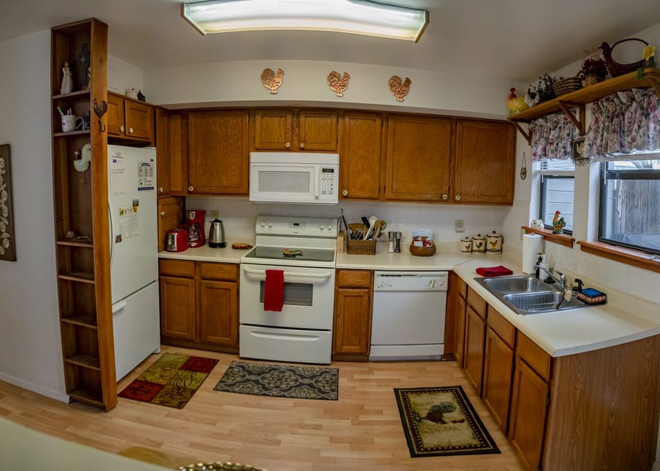 Fully stocked kitchen