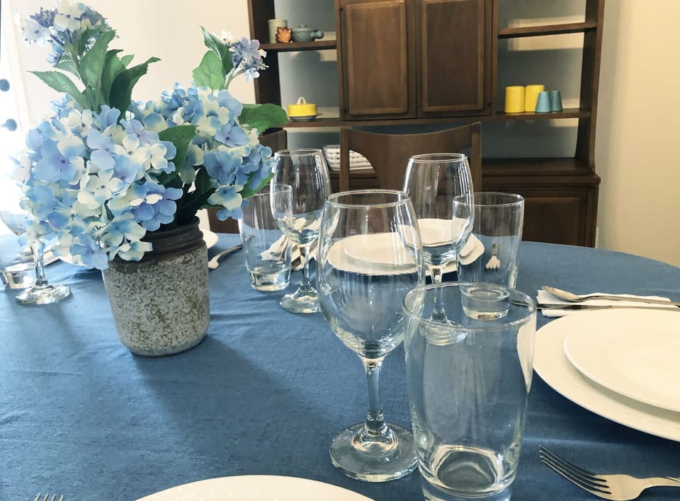 Place setting for 8, mid-century design