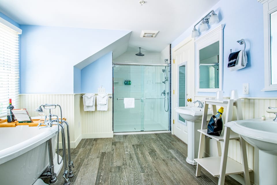 Waves Penthouse | Bathroom | Designer toiletries, hair dryer, towels, soap