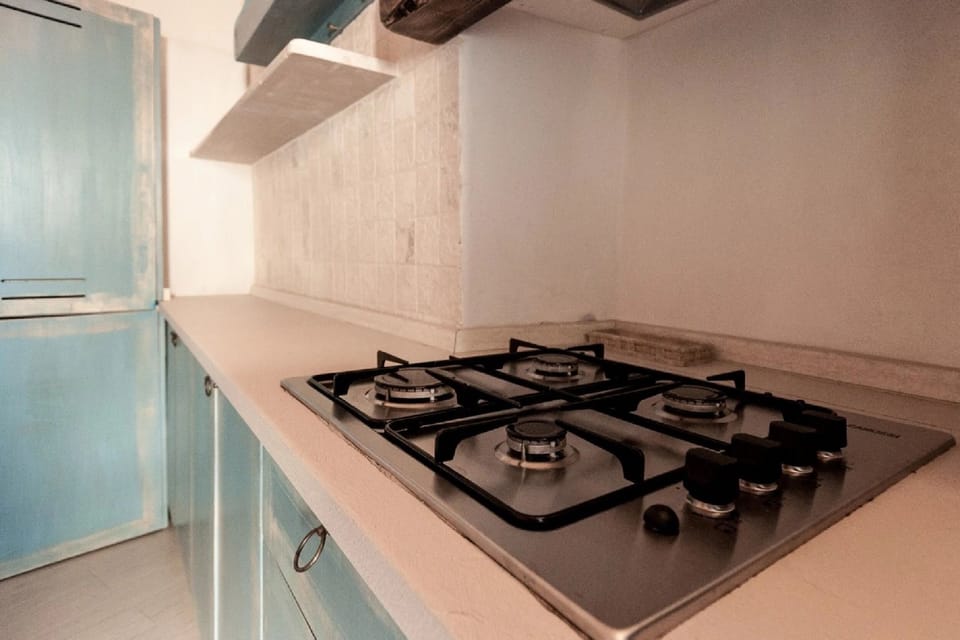 Apartment, 1 Bedroom, Non Smoking | Private kitchen | Fridge, oven, stovetop, espresso maker