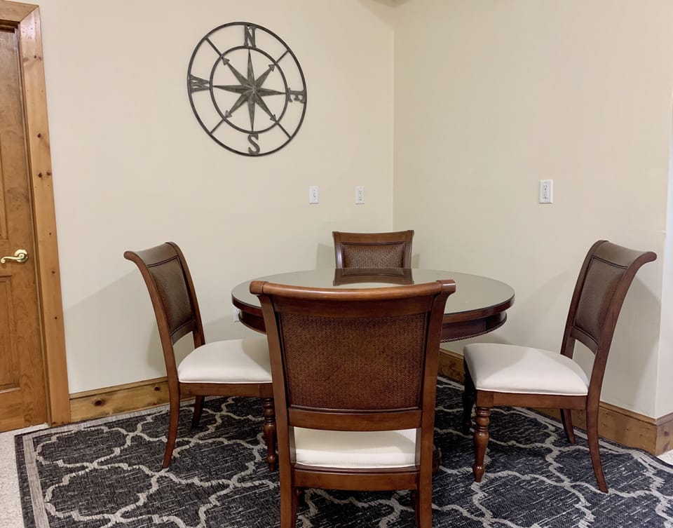 Card table area