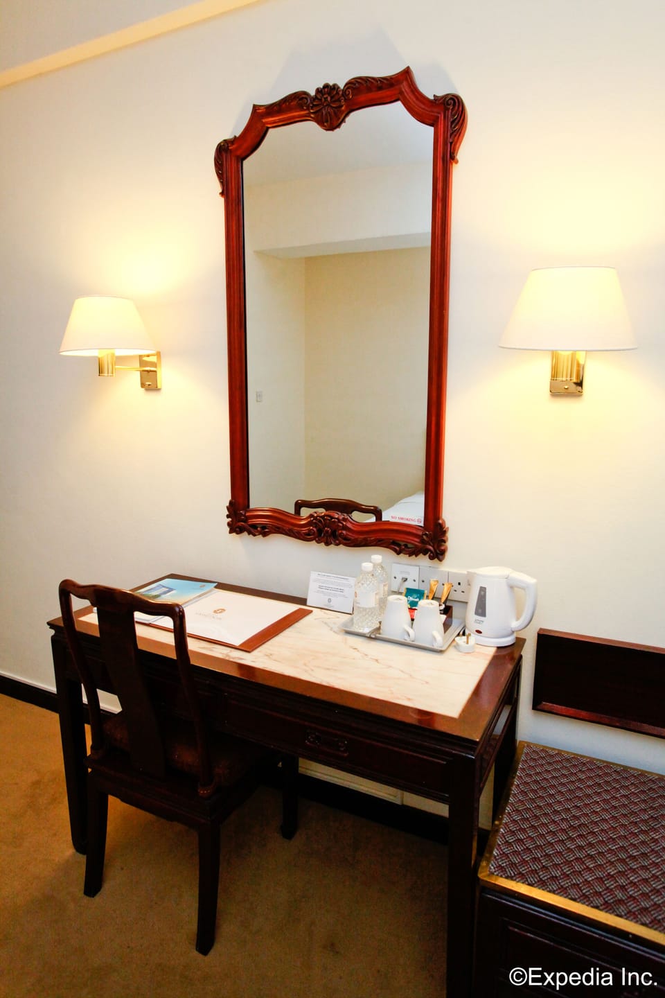 Room amenity