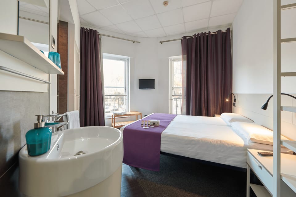 Hostal Mayerling Centro Hostel in Barcelona
