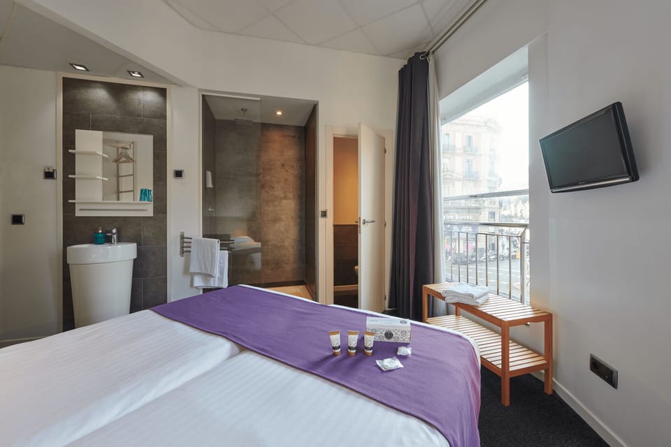 Standard Room | Soundproofing, free WiFi, bed sheets