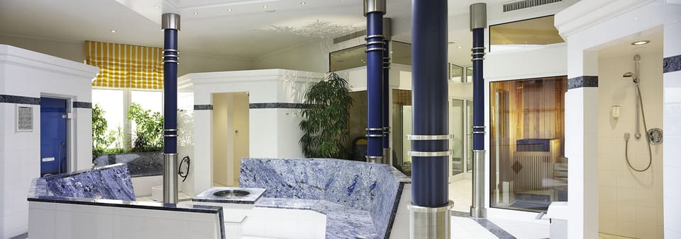 Sauna, steam room, body treatments, aromatherapy, hot stone massages