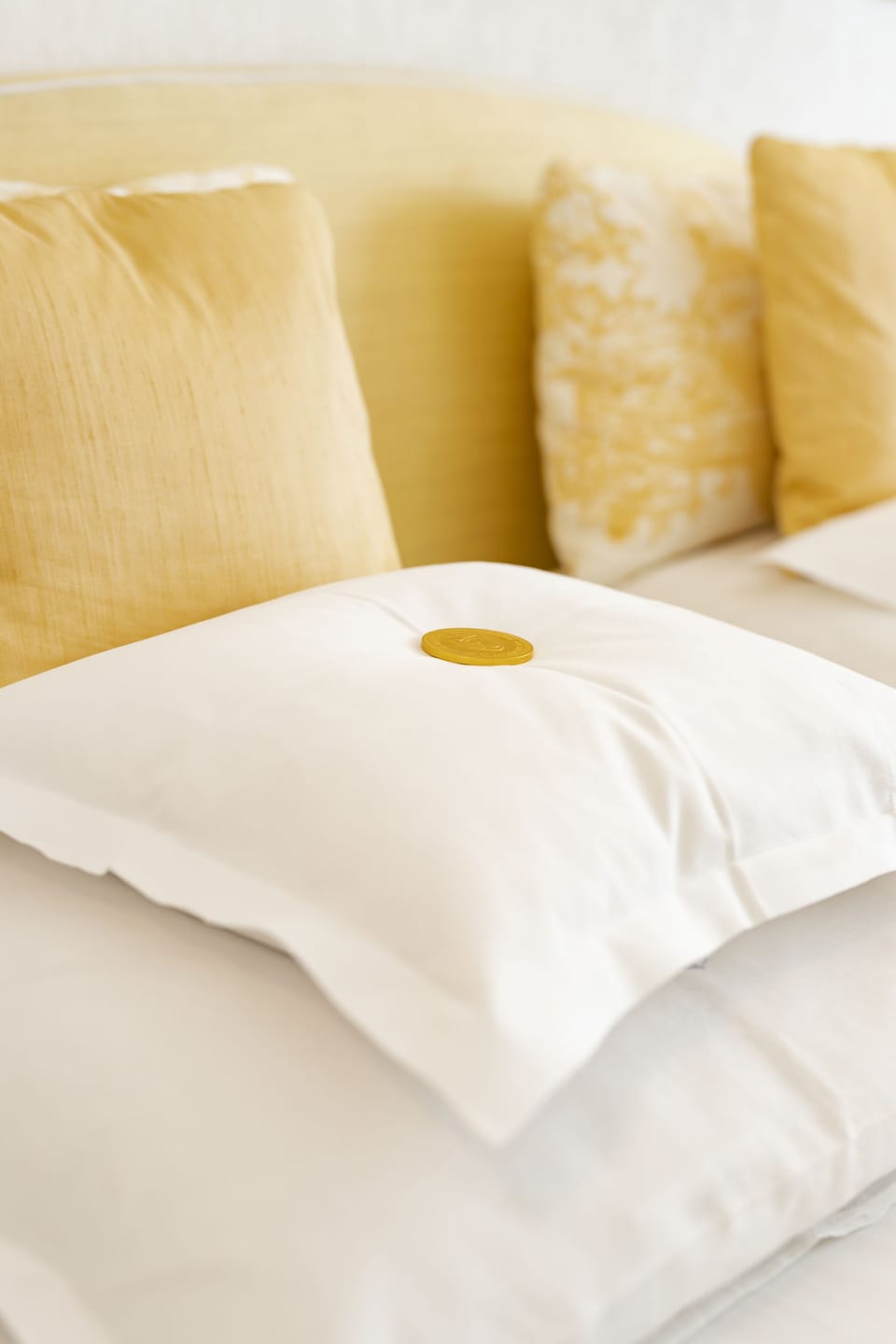 Double Room, Lake View | Hypo-allergenic bedding, minibar, in-room safe, desk