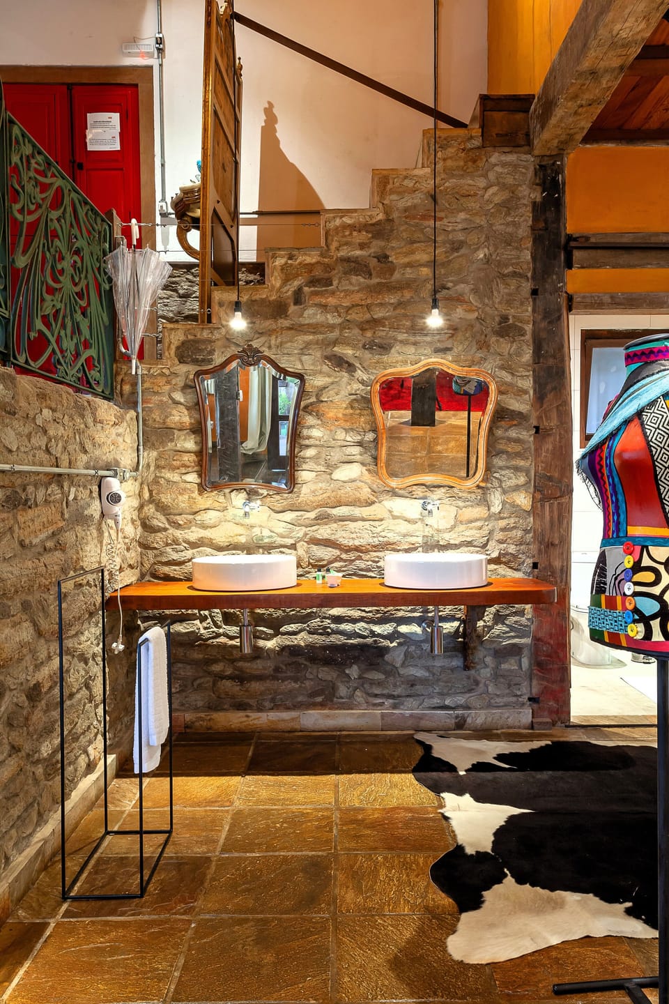 Loft Milano Itália | Premium bedding, pillowtop beds, minibar, individually decorated