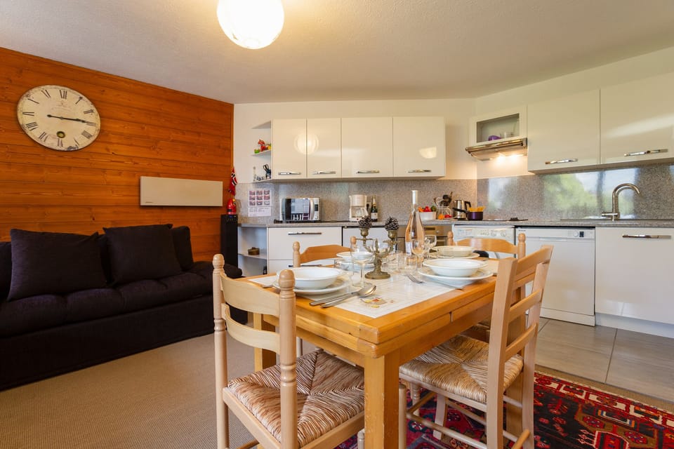 Kitchen and dining area