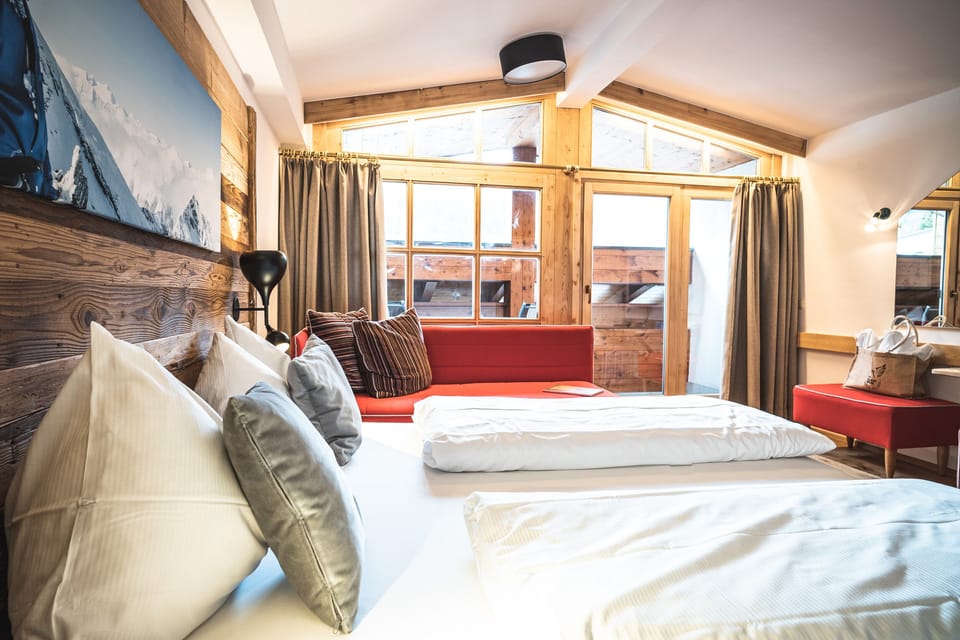 Family Suite, 2 Bedrooms, Balcony, Mountain View | In-room safe, individually decorated, individually furnished, desk