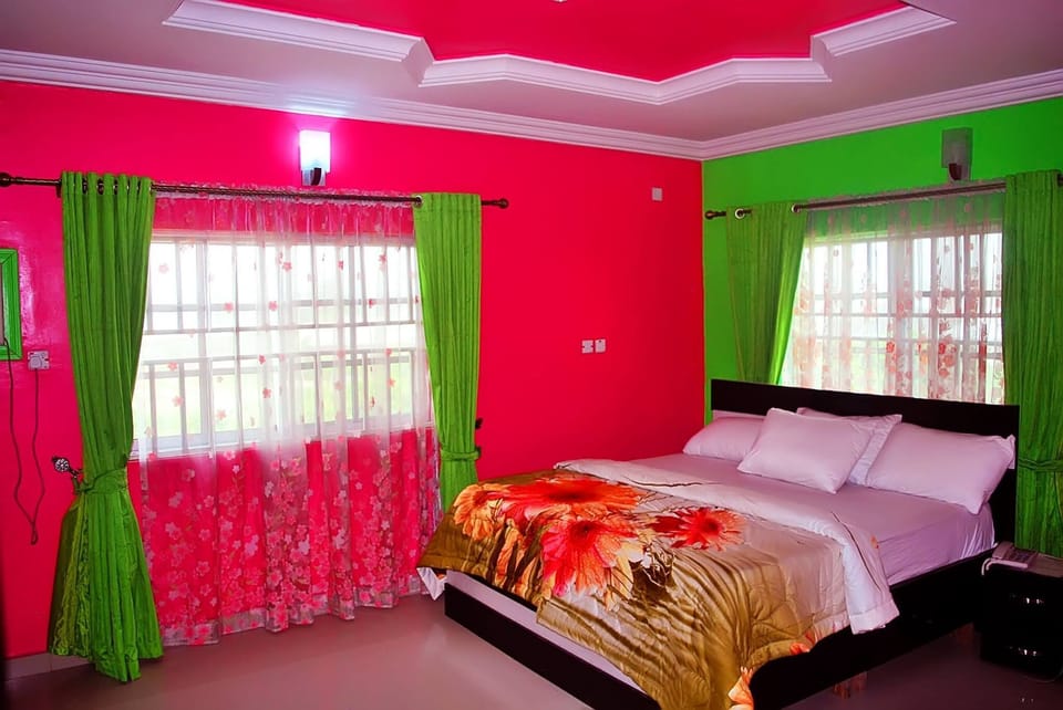 In-room safe, laptop workspace, free WiFi, bed sheets