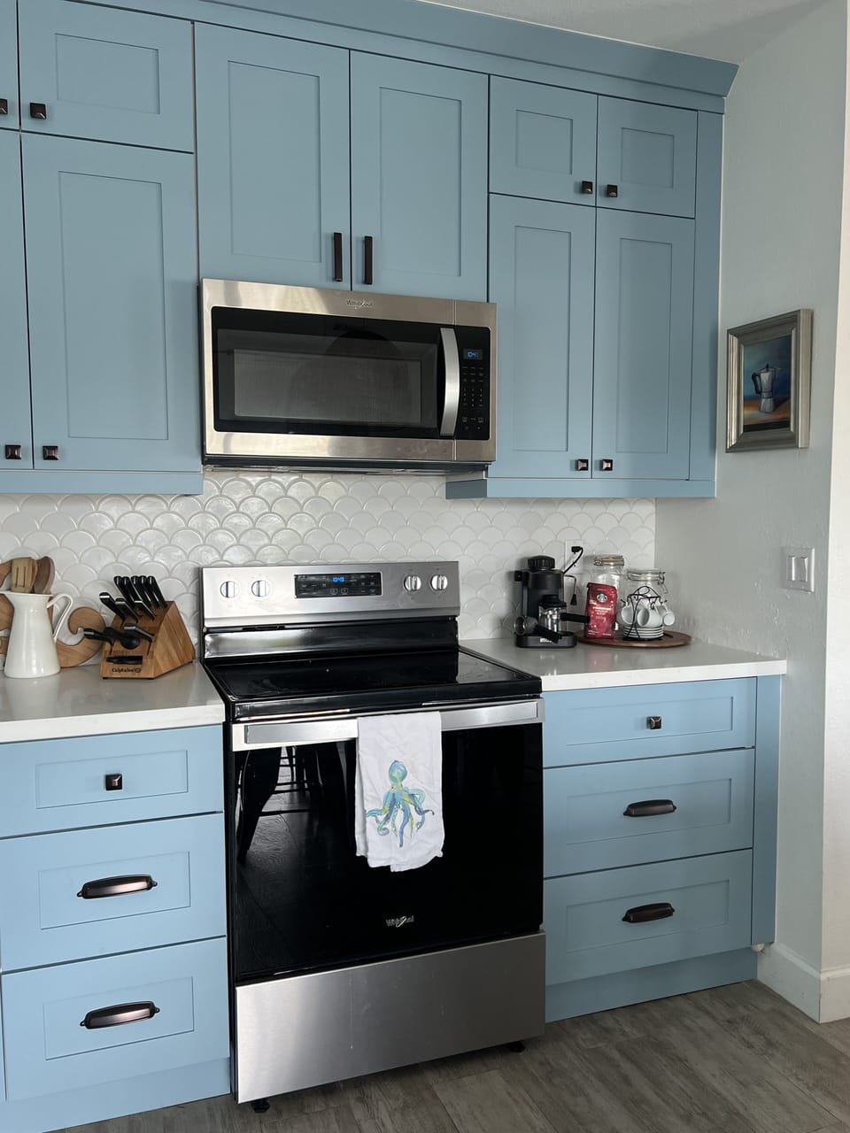 Oven, microwave and coffee station.  Espresso and drip coffee makers available.