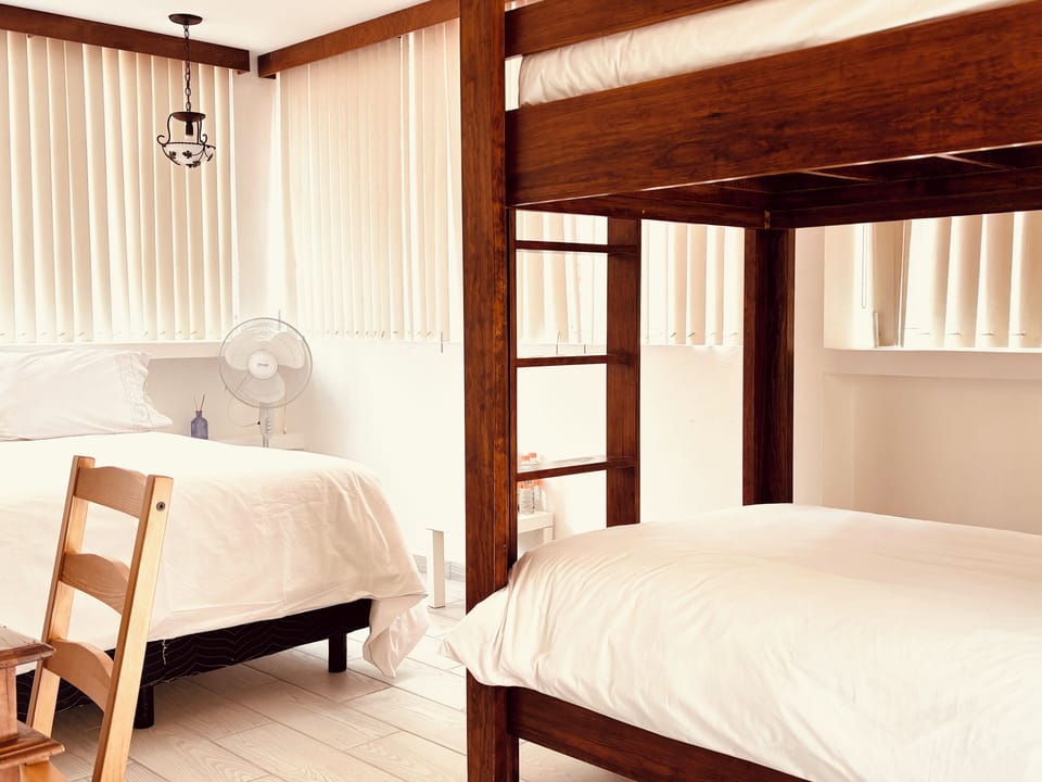Egyptian cotton sheets, premium bedding, down comforters, pillowtop beds