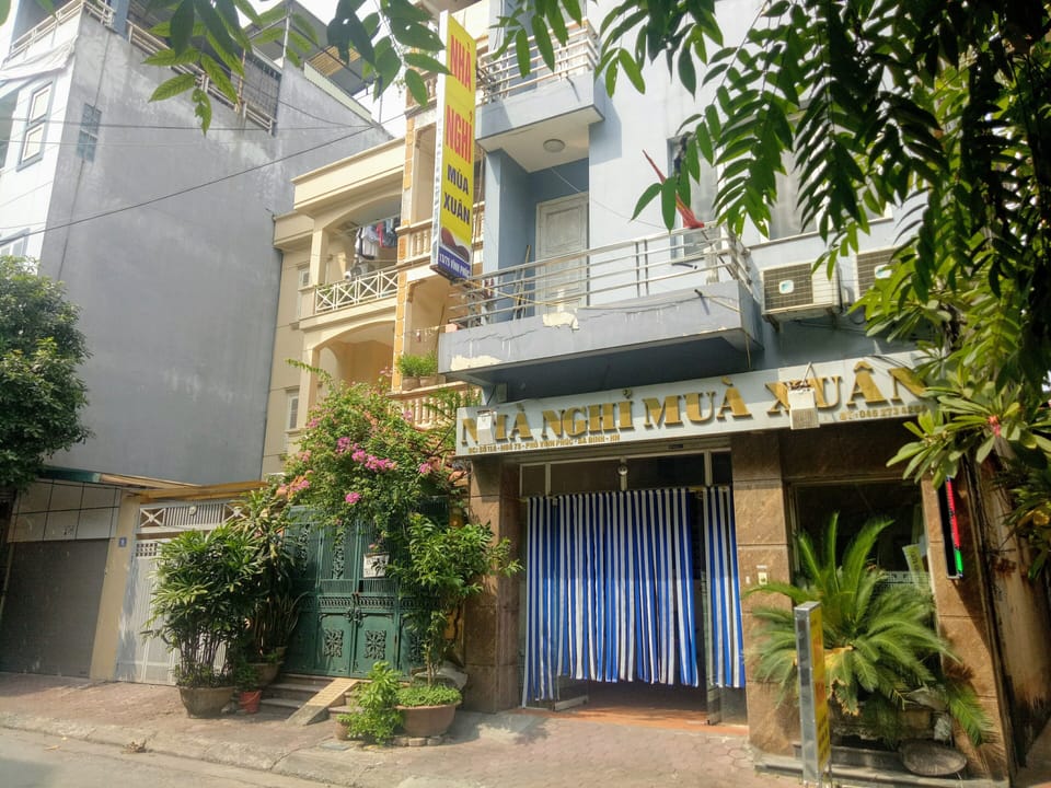 Mua Xuan Hotel Bed and Breakfast in Hanoi
