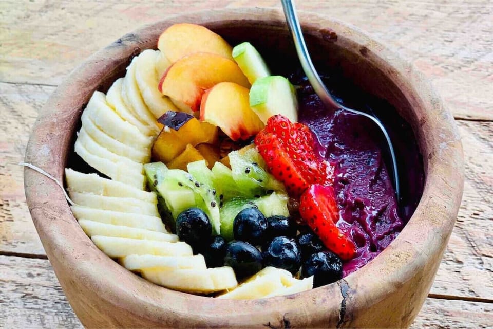 Boho bowl goodness at Bohemian Raw cafe, Abell Pt Marina