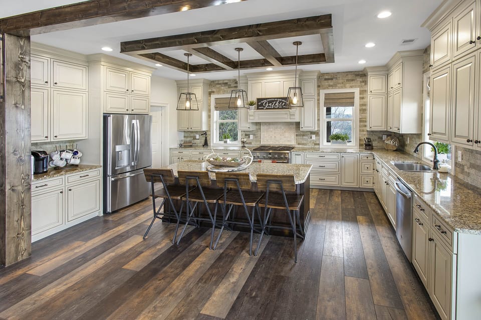 This kitchen is what dreams are made of. Perfect for families that like to cook
